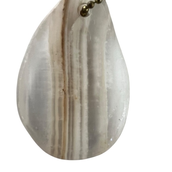 Healing Moon Quartz Keychain - Picture 2 of 4